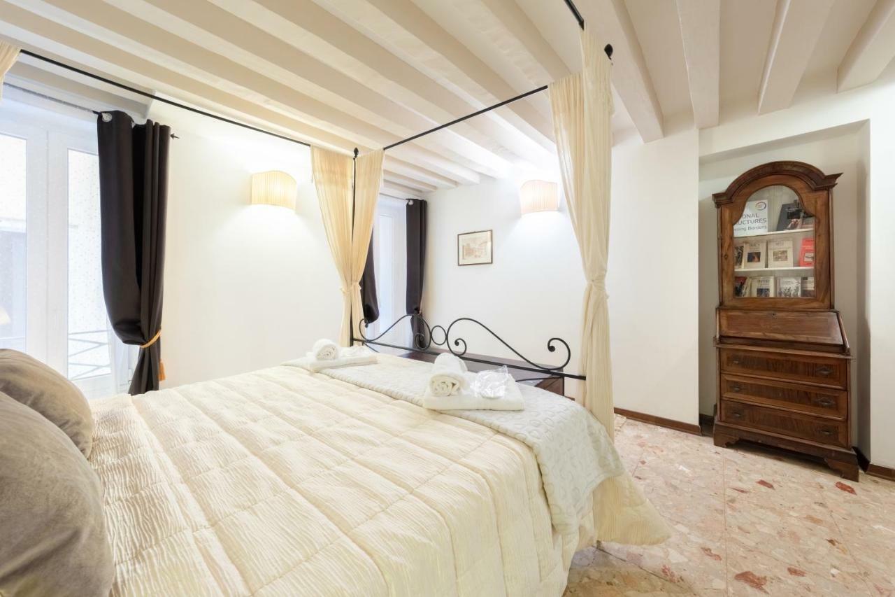 Ca' Del Carro Family Apartment Venedig Exteriör bild